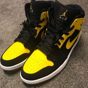 jordan retro 1 mid new love
